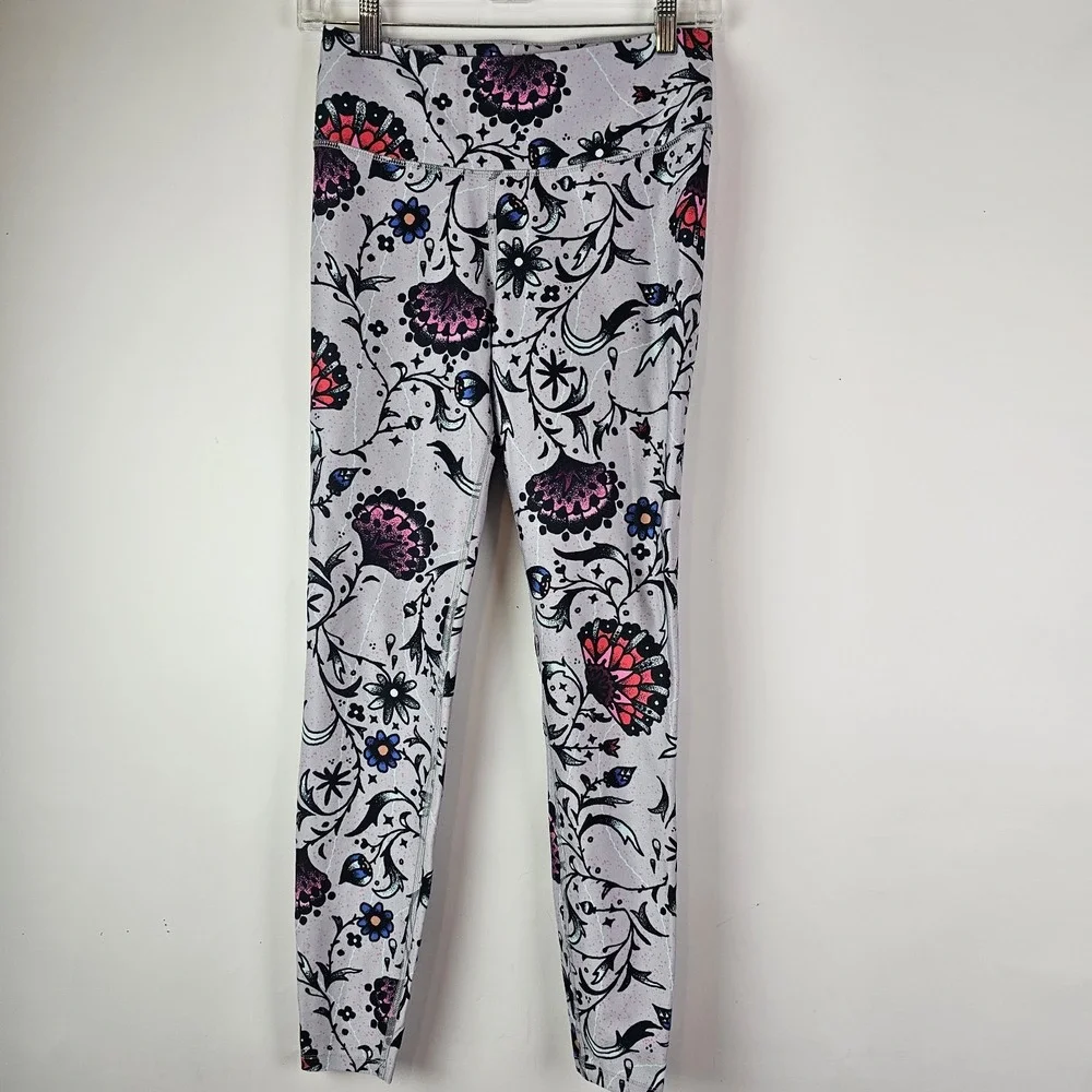 Nike Power Legend Womens S Tight Leggings Floral Pants Training Dri-Fit Gray Gym